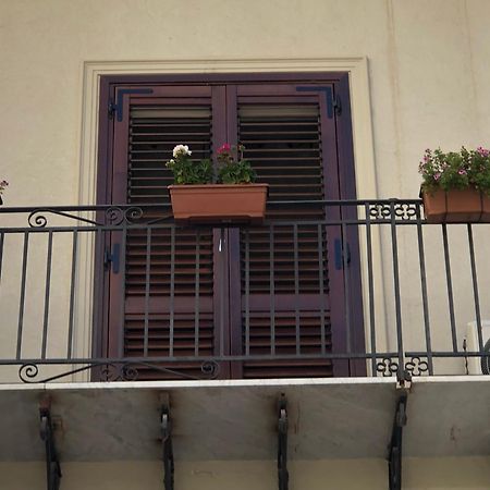 Reginella B&B Palerme Extérieur photo
