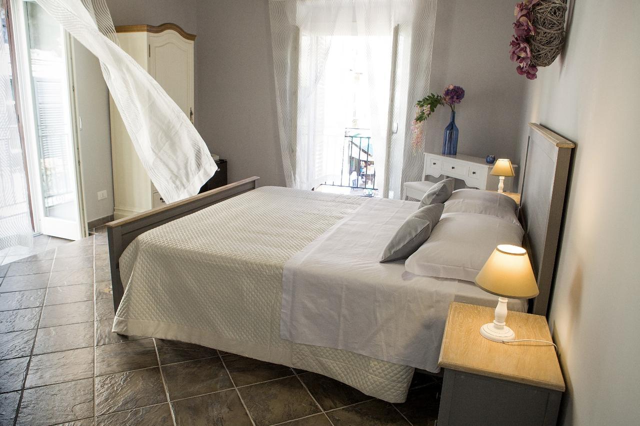 Reginella B&B Palerme Extérieur photo